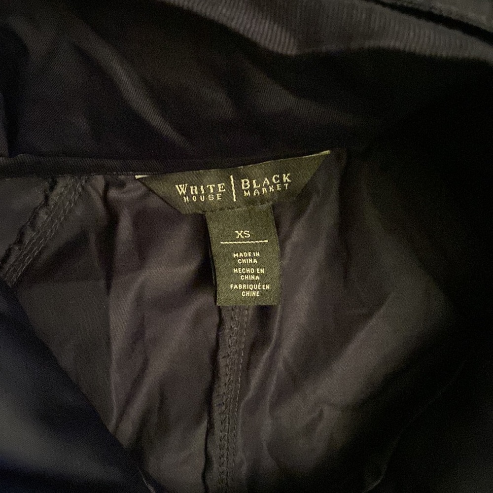 NWOT WHBM Navy Blue Button Up Button Cuff Button Hood Lightweight Rain Jacket - Picture 8 of 15